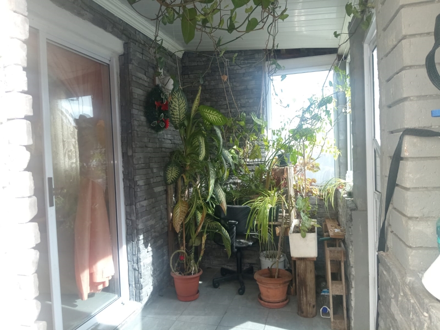 4 Bedroom Property for Sale in Westridge Western Cape